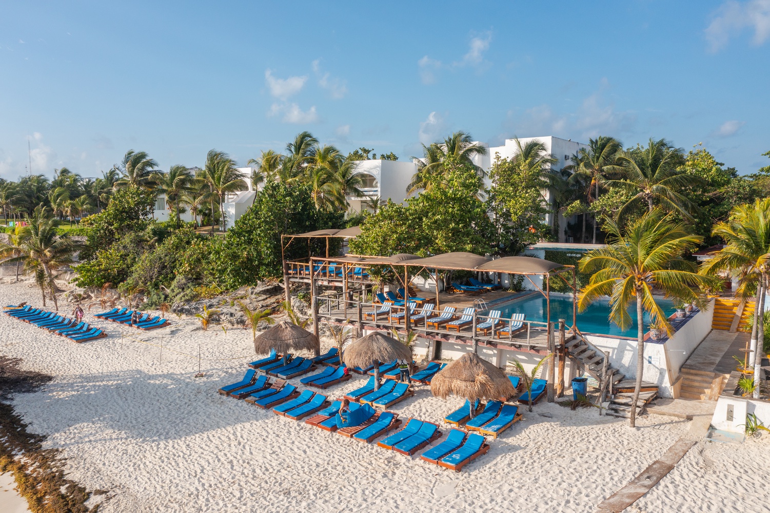 Mil maneras distintas de  vivir tus vacaciones  Hotel Dos Playas Faranda Cancún