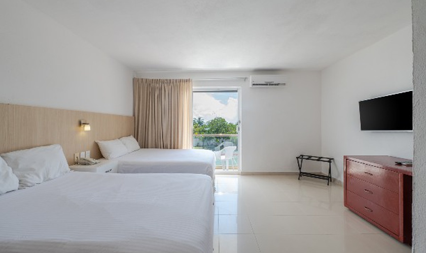 Habitación estándar dos camas Hotel Dos Playas Faranda Cancún