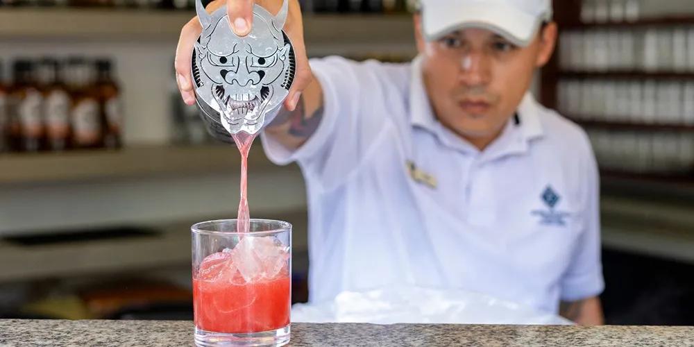 Bar Iguanas Dos Playas Faranda Cancún Bar Iguanas Dos Playas Faranda Cancún