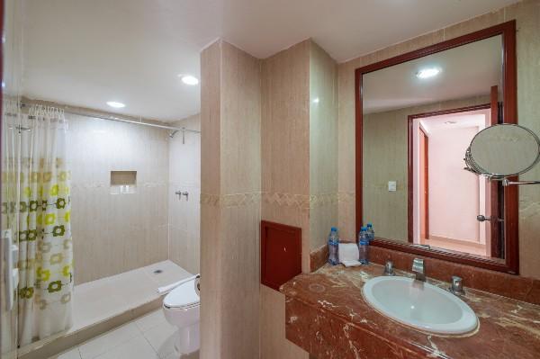 Habitación Estándar King Size Hotel Dos Playas Faranda Cancún Habitación Estándar King Size Hotel Dos Playas Faranda Cancún
